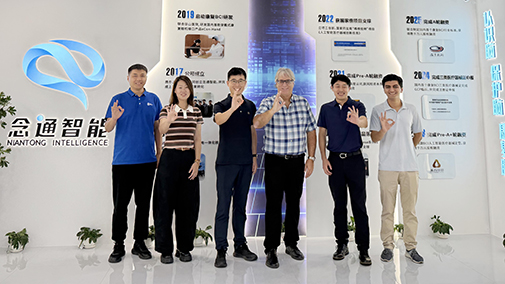 加拿大标准协会CSA集团技术顾问Michel Brossoit前来指导交流